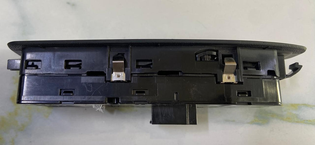 OEM BMW F30 F31 F34 Master Window Control Switch 9208111
