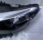 Bild in die Galerieansicht laden, OEM BMW F22 LCi Head Light LED Left Side 7476205 220i 228i