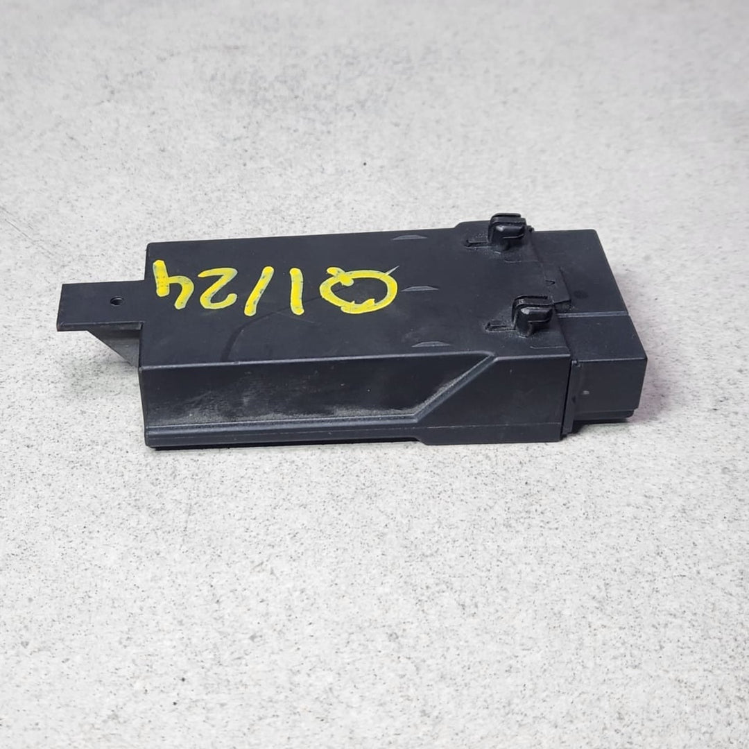 2012-2016 BMW 328i Heated Seat Control Module 9216468 F20 F22 F30 F32 F80 F82