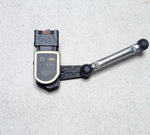 Load image into Gallery viewer, 2007-2013 BMW X5 Headlight Level Sensor 6778814 X5 E70 and X6 E71 E72