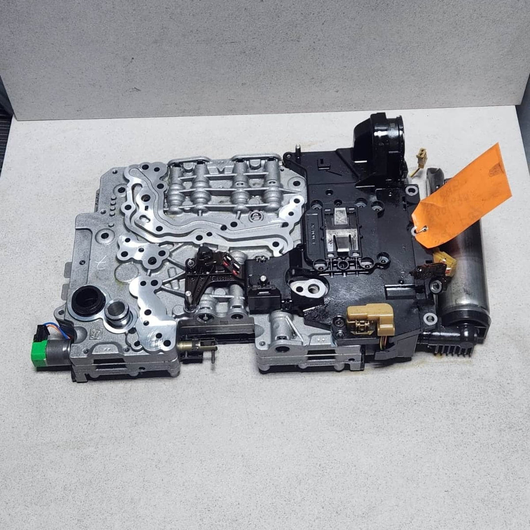 2012-2016 BMW 320i 520i Transmission Valve Body Mechatronics 8hp45 0260550087 