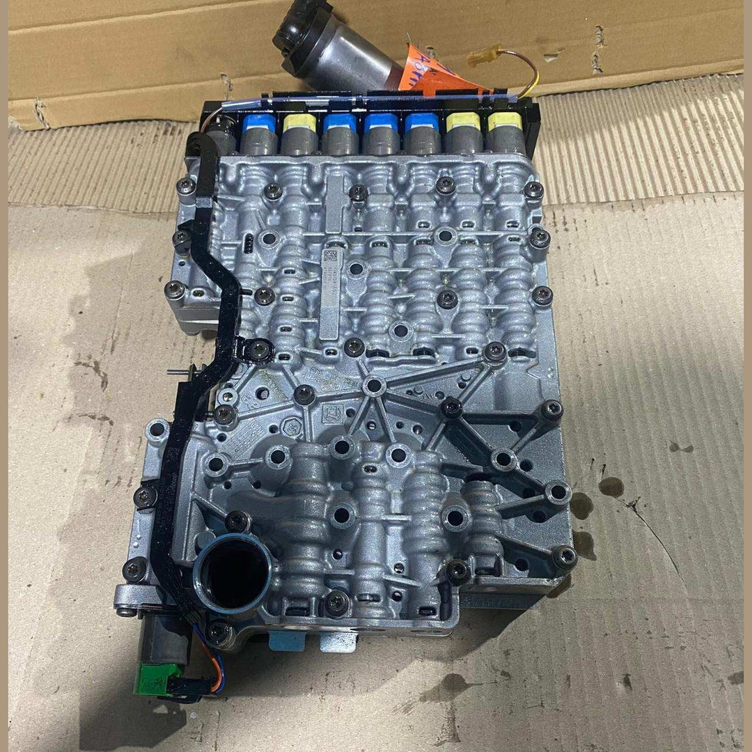 2023 BMW X3 G01 and 5 Series G30 Transmission Valve Body Mechatronic 0260550122 