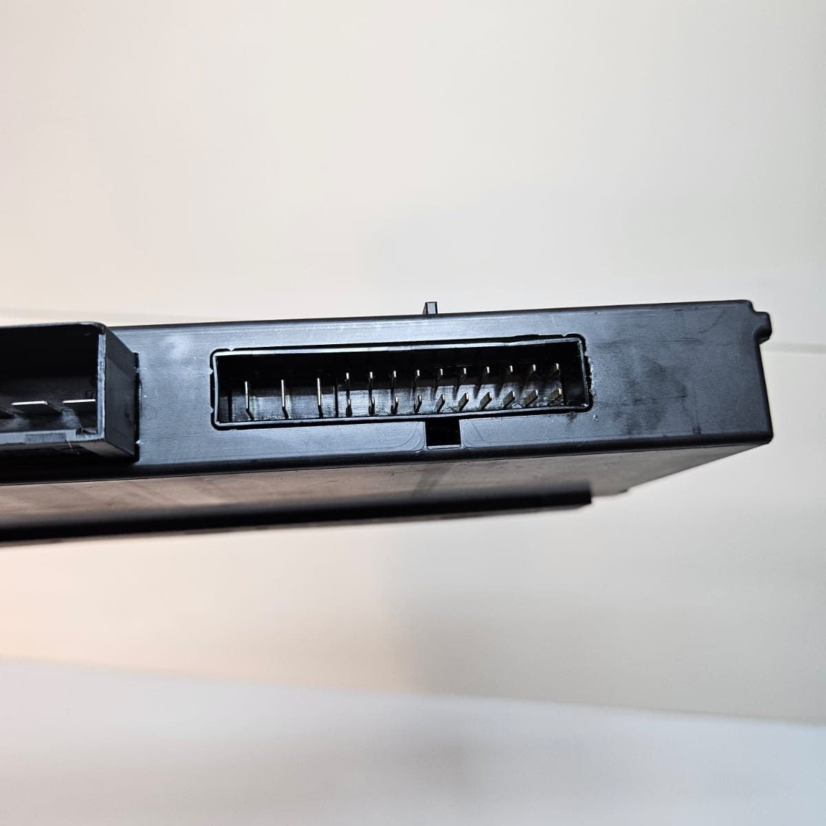 2011 BMW 535i F10 F11 Electronic Junction Box Control Unit 9252332