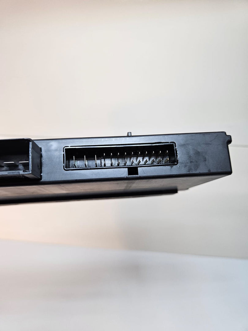 2011 BMW 535i F10 F11 Electronic Junction Box Control Unit 9252332