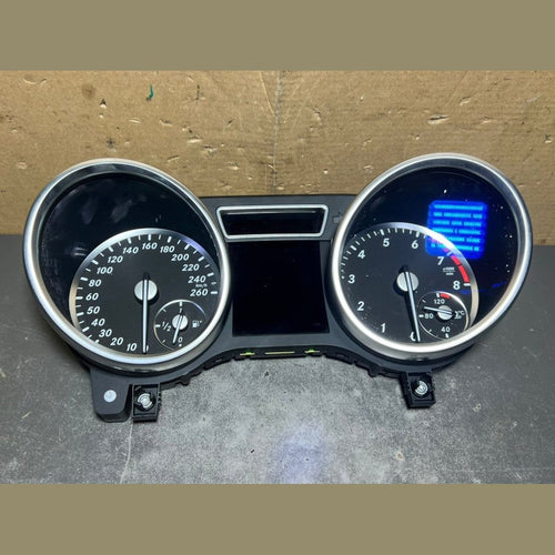 13-16 Mercedes-Benz W166 GL GLE Kombiinstrument Tacho A166 9007110 OEM