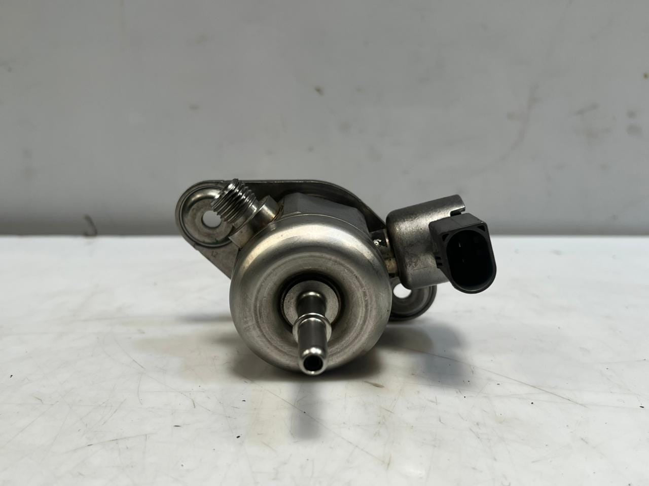 BMW 1 3 Series F20 116i 118i F30 N13 High Pressure Fuel Pump 7607159 OEM