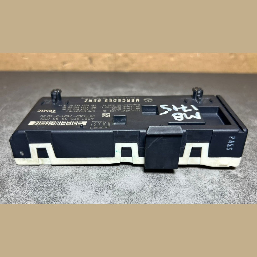 07-13 Mercedes W221 S550 Trunk Release Remote Open Close Module A221 8703995 OEM