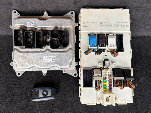 BMW 320iX N20 420xi ENGINE CONTROL COMPUTER ECU ECM DME 8610635