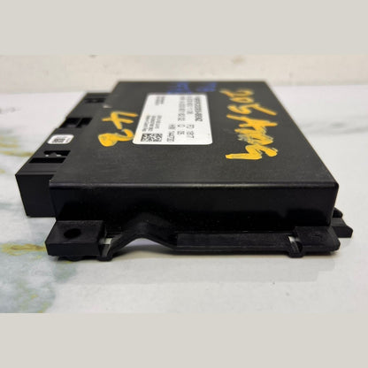 Mercedes-Benz Transmission Control Unit A 205 9001136 W205 C-Class
