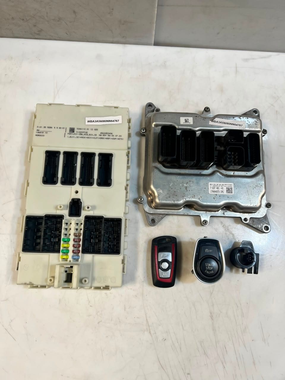 2012 BMW 3' F30 N20 328i Engine Control Unit ECU SET DME+FEM+1KEY 7637481