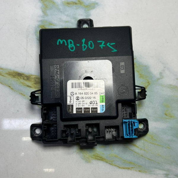 2007-2009 Mercedes-Benz GL320 Door Control Module A1648200485 GL Class X164
