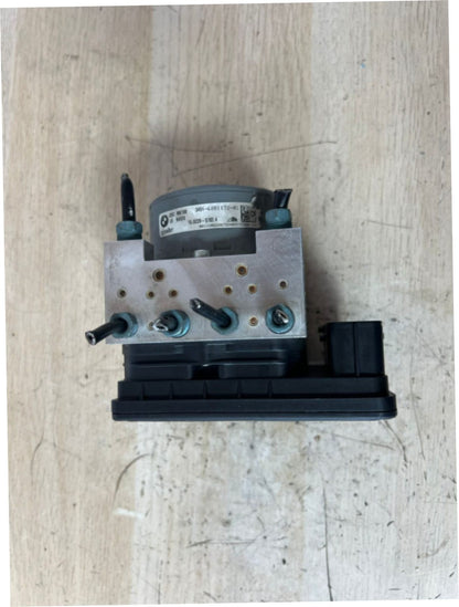 2016 BMW 1, 2 SERIES F22 F30 F87 320i Abs Pump Control Module 6881173