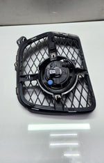 Load image into Gallery viewer, 2008-2014 BMW X6 Front Right Fog Light Grille 7181010 X6 E71 E72