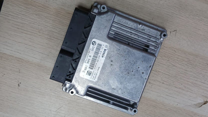 BMW Engine Control Unit 8506199 5 Series E60 520D N47D20A DIESEL ECU 