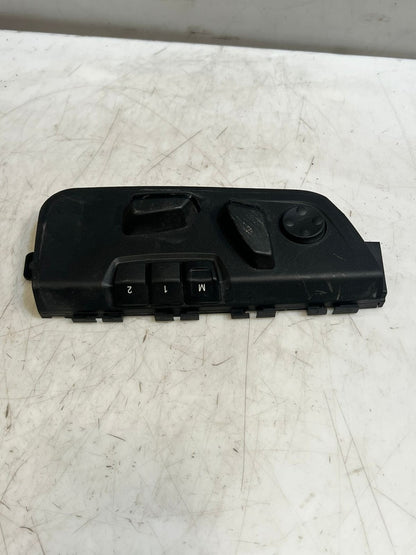 BMW 6 Series F12 F13 FRONT Seat Regulator Control Switch Right 9197224 OEM