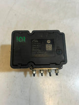 2009-2013 BMW 3 SERIES E91 E90 E92 LCI 128i ABS/DSC Pump Module 6790147 OEM