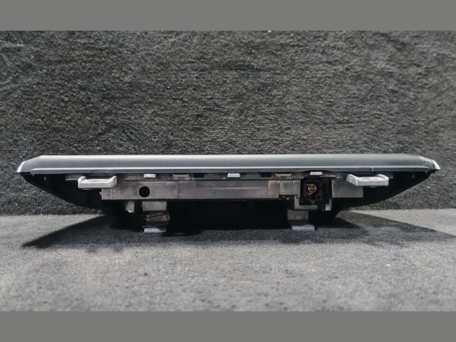 BMW X1 F48 INFORMATION GPS DASH DISPLAY 6.5 SCREEN OEM-  9322123