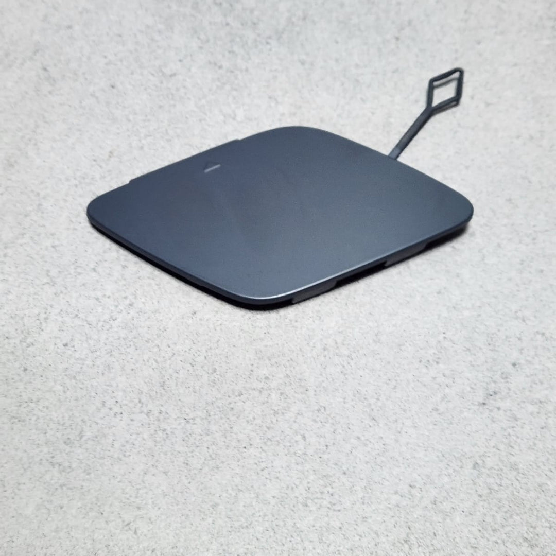 2021 BMW 530i Front Bumper Tow Hook Cover 8098674 5 Series G30 G31 LCI