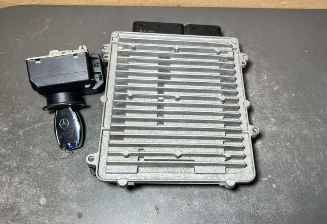 Mercedes W218 ECU Engine Control Module Ignition Key Switch Set A278 9001000 OEM