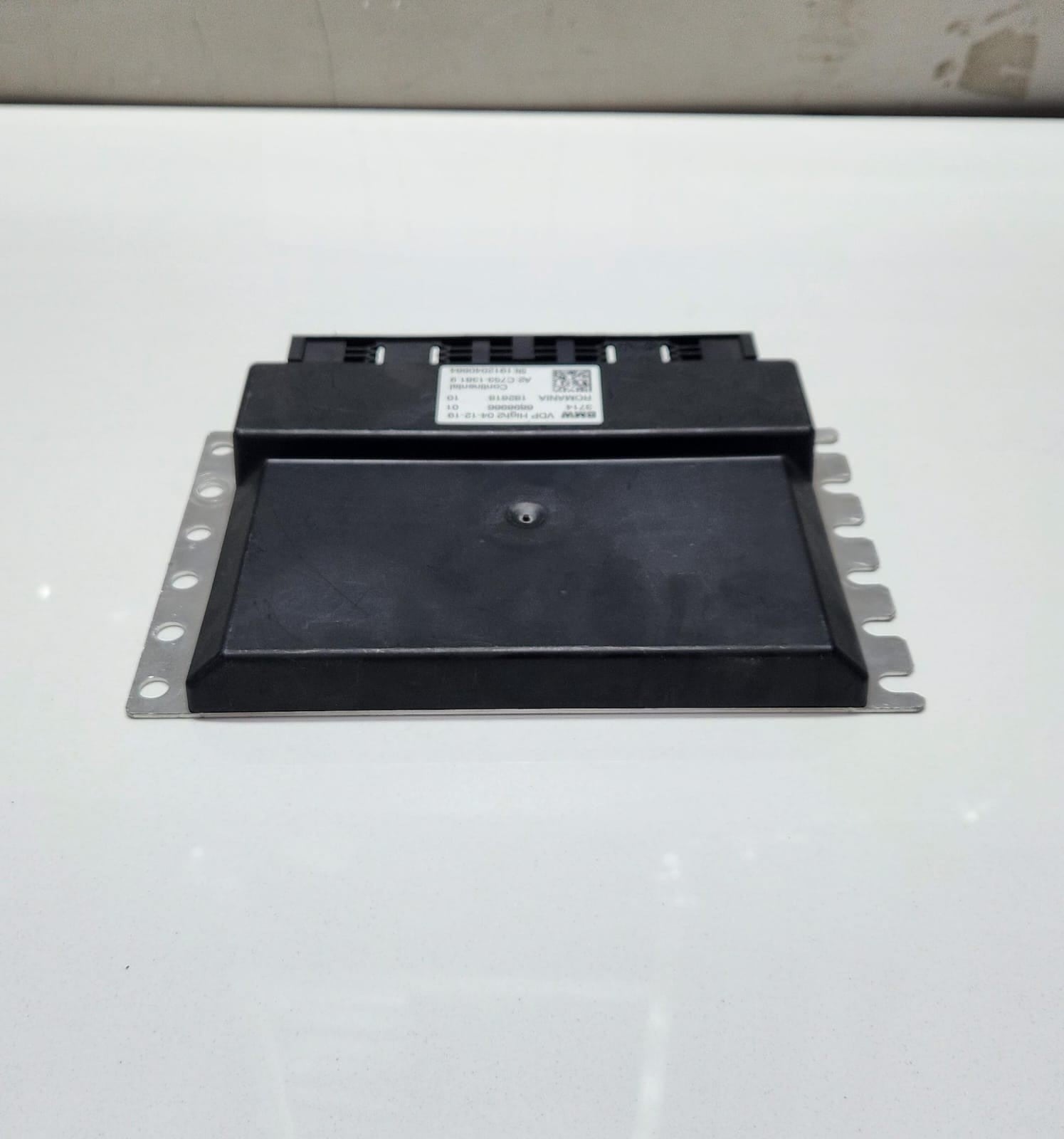 2020-2022 BMW 740i Air Suspension Control Module 6898966 7 Series G11 G12 G32   
