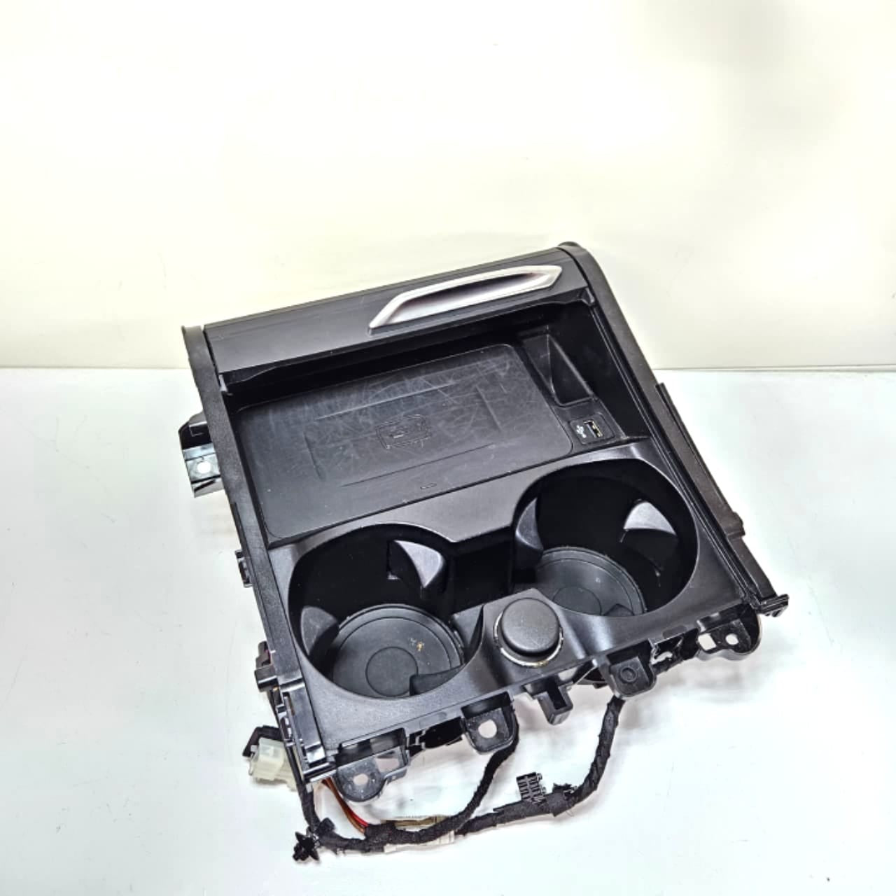 2018-2025 BMW X3 G01 F97 X4 G02 F98 Center Console Cup Holder 5A010B7