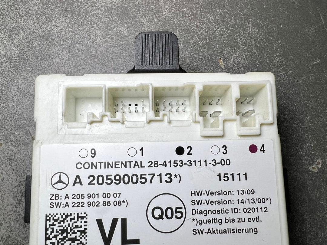 Mercedes-Benz W205 C-Class Front Left Side Door Control Module A205 9005713 OEM