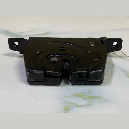 OEM BMW 3 F30 F31 F80 Tailgate lock rear trunk tailgate lock 7191212