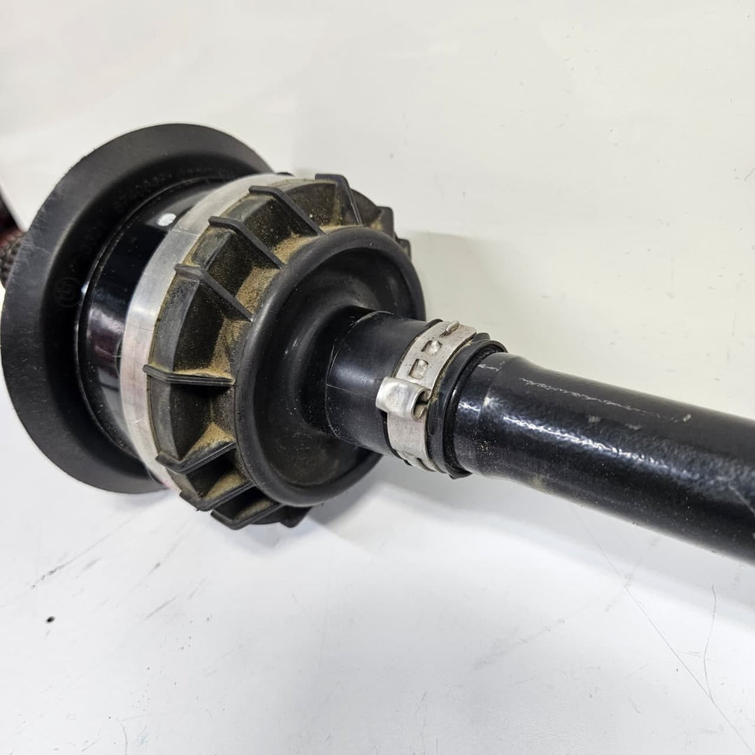 2018-2021 BMW 2 3 Series G42 G20 G21 320i Rear Left Driveshaft 8665783