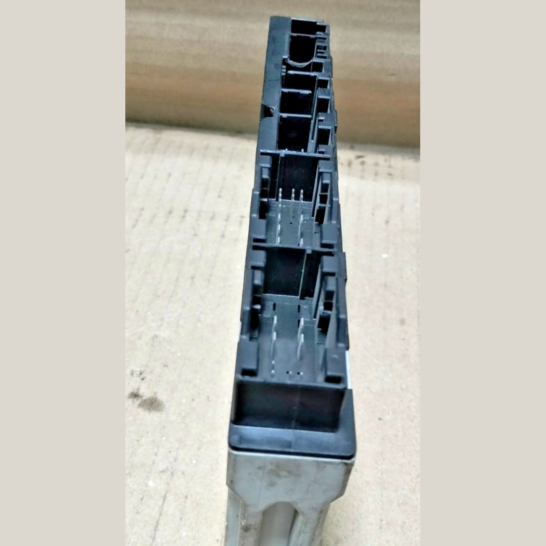 BMW E90 E91 E93 LCI Front Left Right N/O/S Seat Control Module ECU 9221861