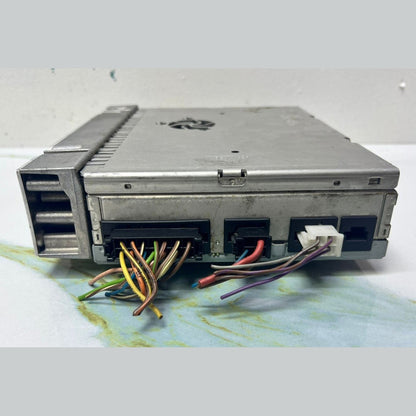 2006-2008 Mercedes-Benz W211 E-Class E350 Amplifier A 211 870 69 89