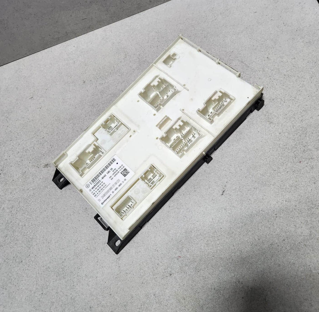 2012-2015 Mercedes-Benz ML350 Signal Acquisition Actuation Module A1669009003