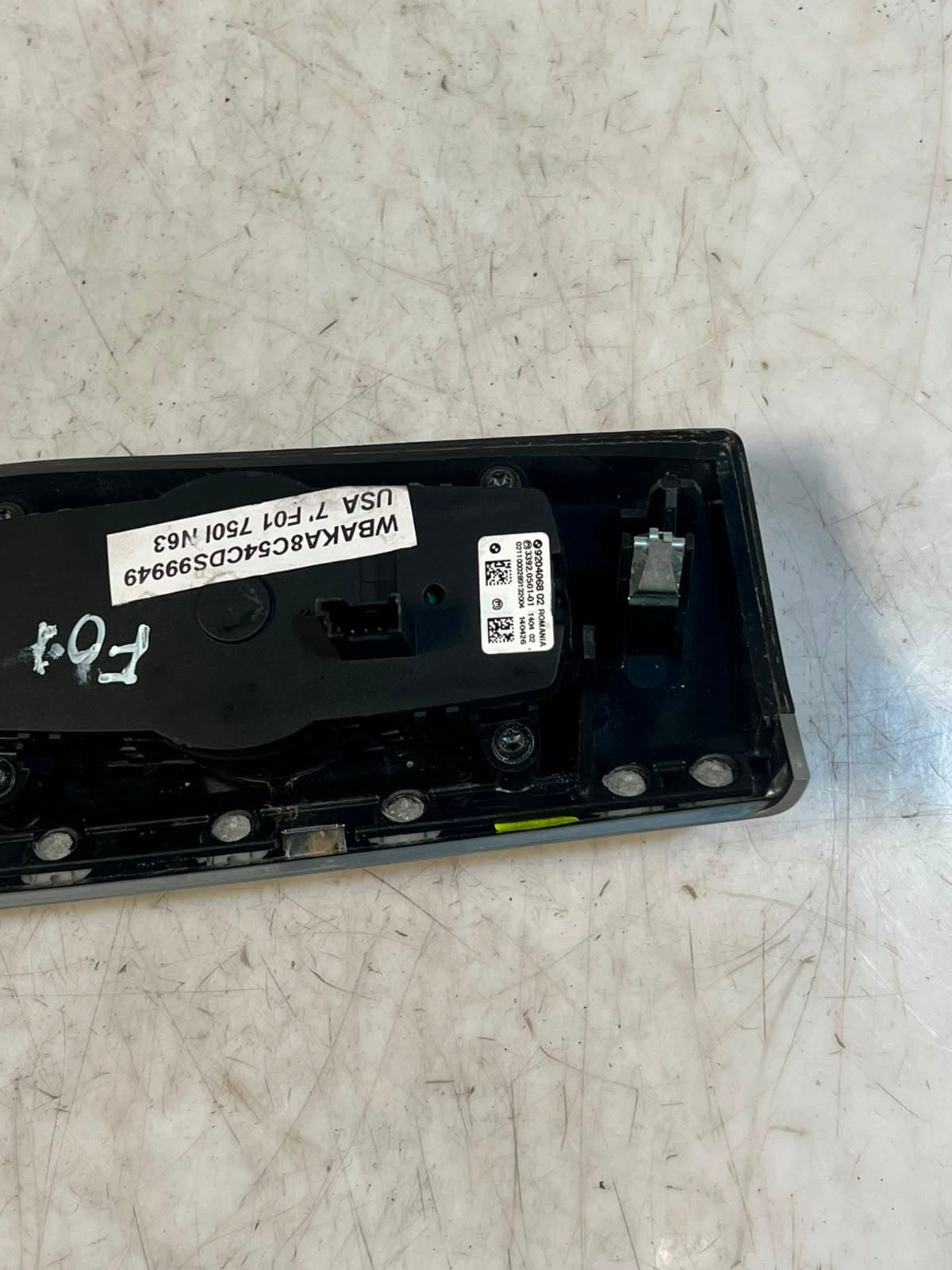 2011-2016 BMW 5' F07 F10 F06 F01 F03 F04 F10 F11 535i Headlight Switch 9204068