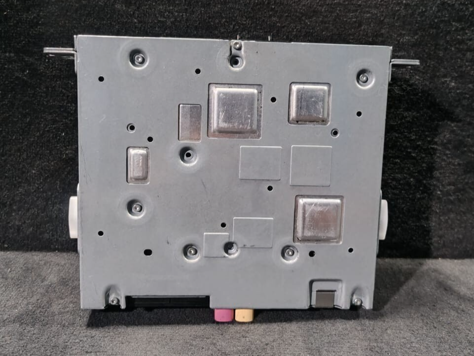 BMW X3 F25 CIC HEAD UNIT STEREO CD PLAYER HARMAN/BECKER  - 9269896