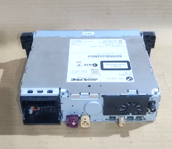 BMW 5 SERIES F10 F11 530D 2013 ALPINE RADIO CD DISC PLAYER UNIT -  9294210