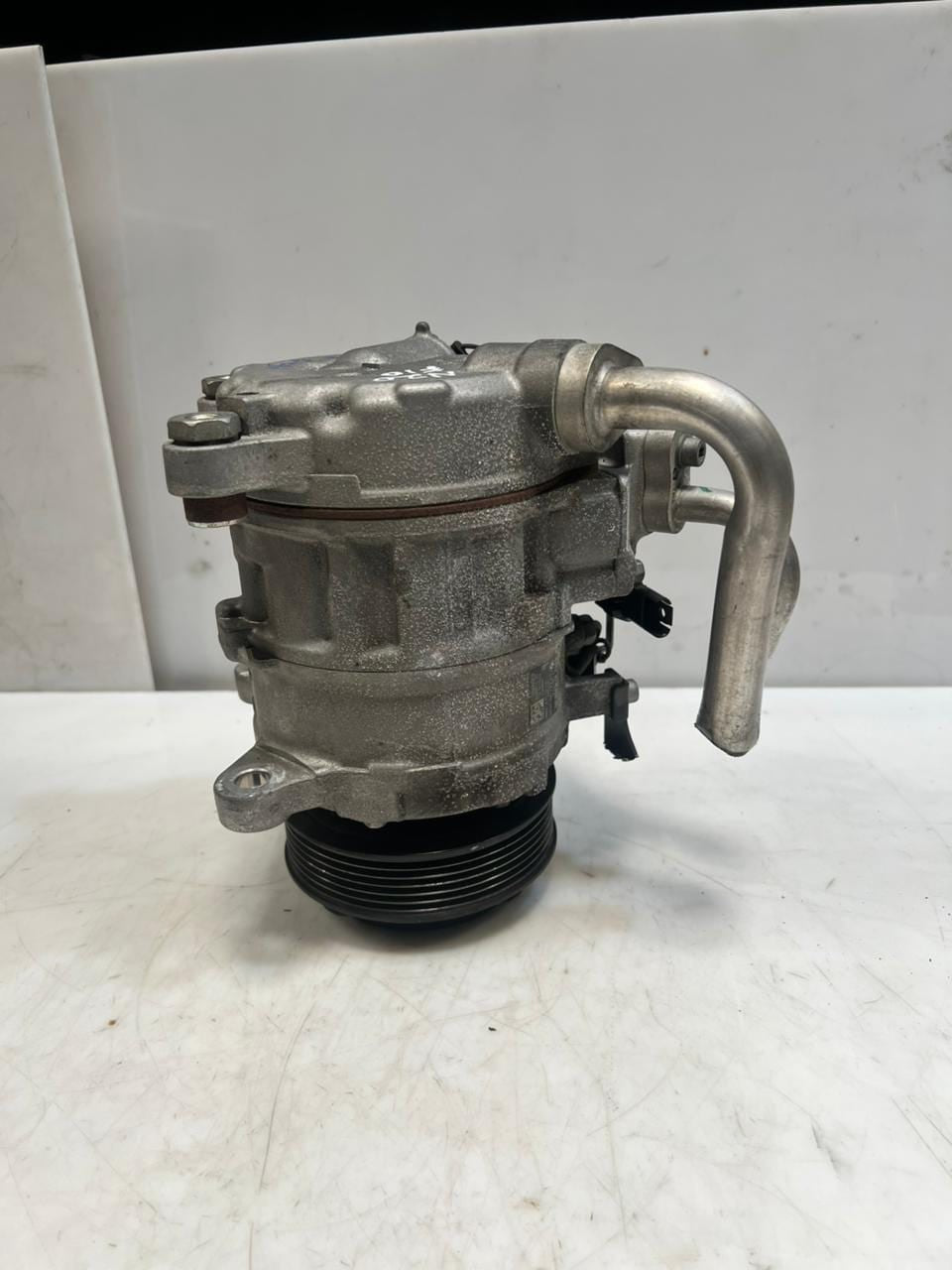 2013-2016 BMW 528i 328I F10 N20 F30 X5 X6 A/C Compressor 9216466 OEM