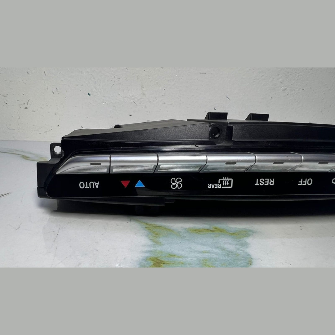 Mercedes Climate Control Panel A2219055200 W221 S-Class