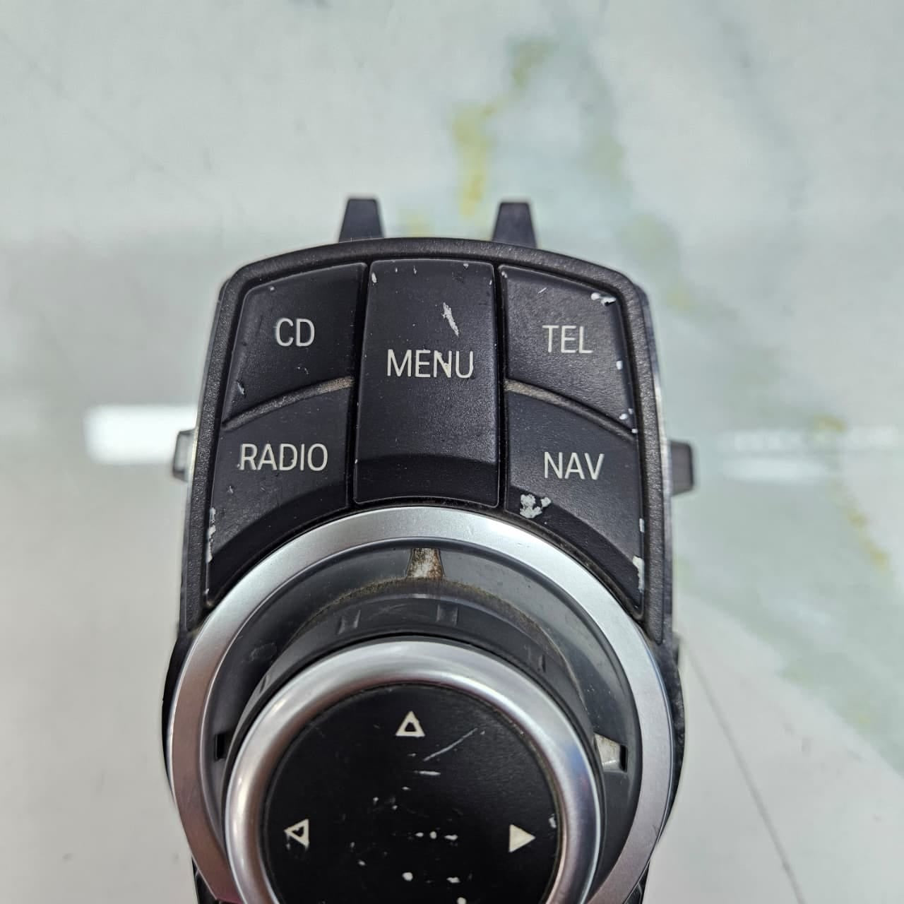 OEM BMW E90 E91 E92 E81 E84 E87 F10 I Drive Control Module 9213309