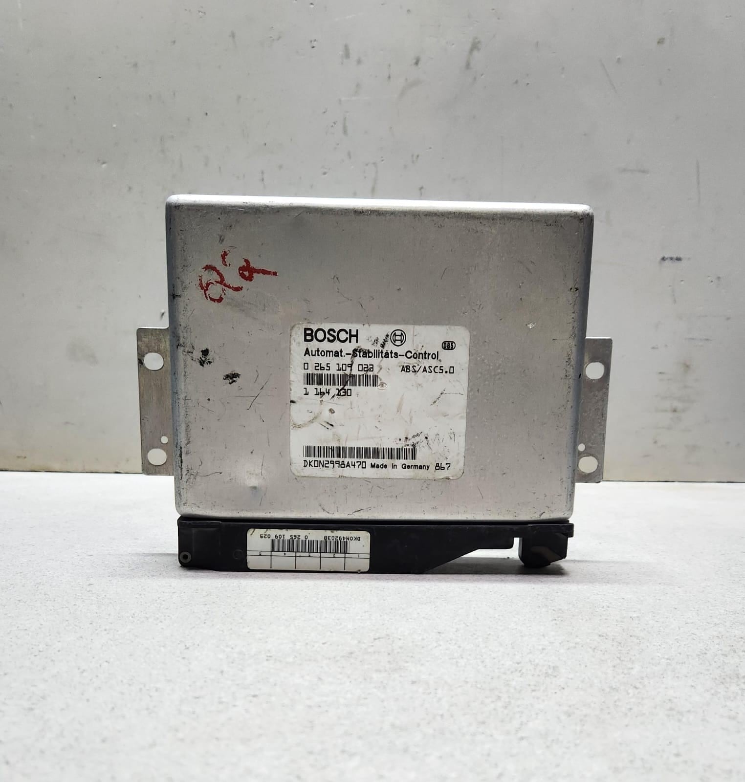 1997-1998 BMW 528i Abs Control Module 1164130 E39 5-Series 