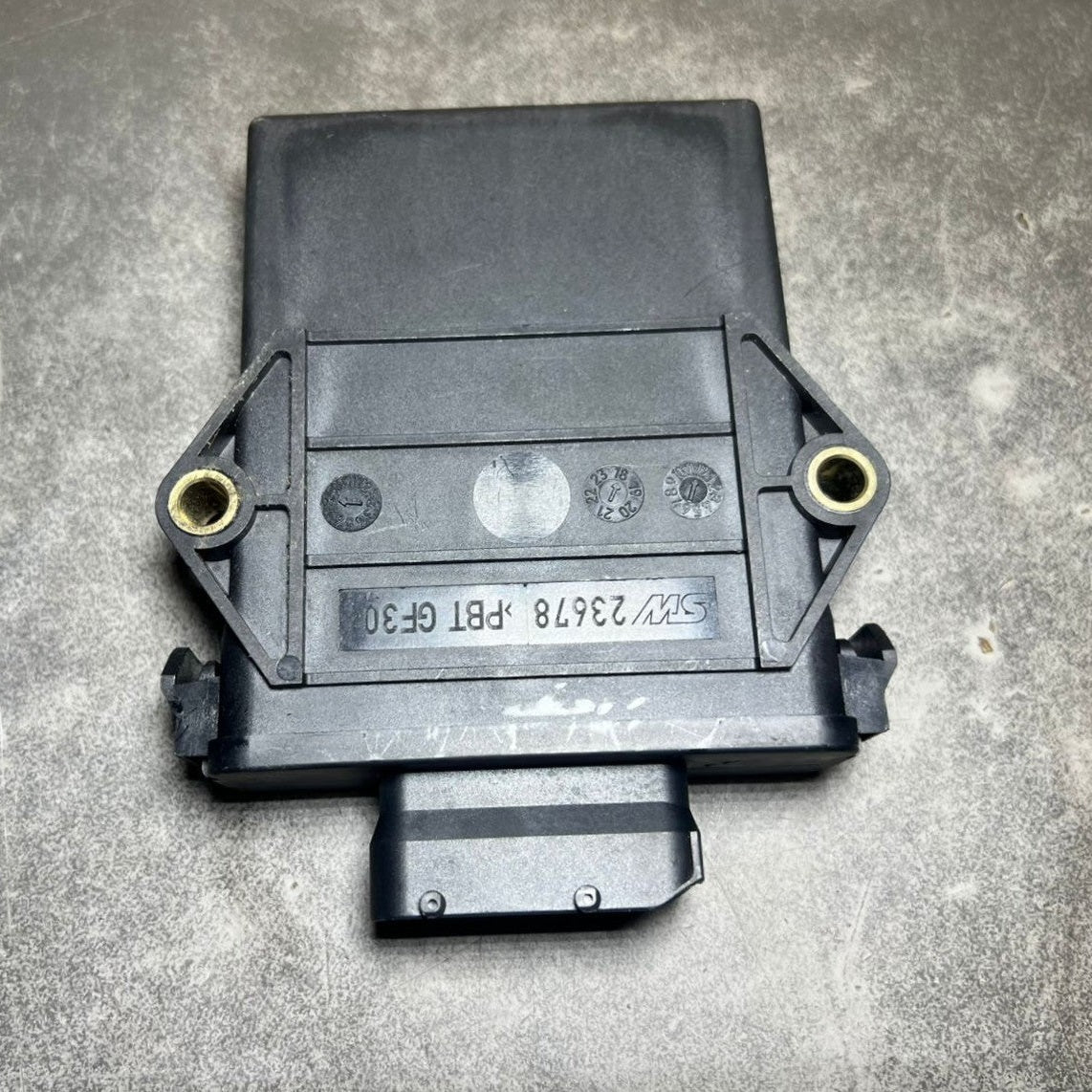 15-20 Mercedes W205 C63 AMG Differential Lock Control Module A290 9002801 OEM