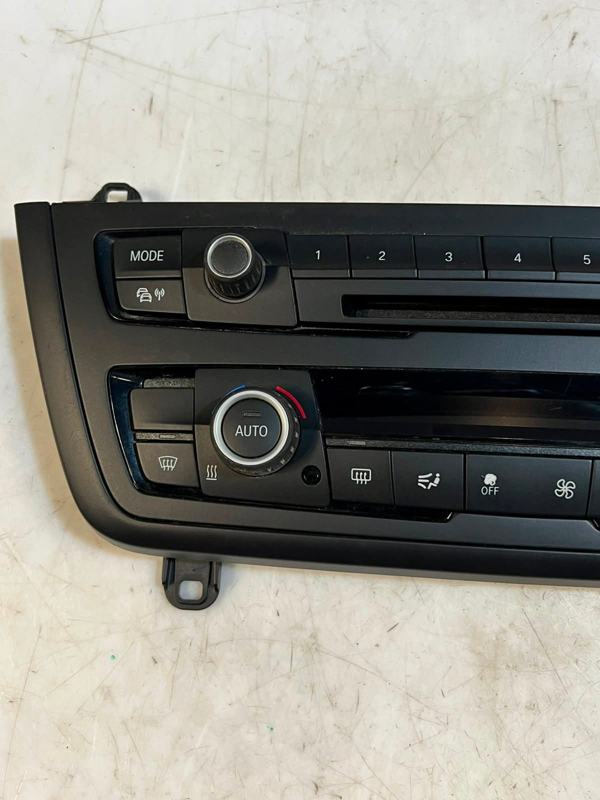 2013-2016 BMW 3 Series F30 F34 GT 328i AC Climate Control Panel 9226784 OEM
