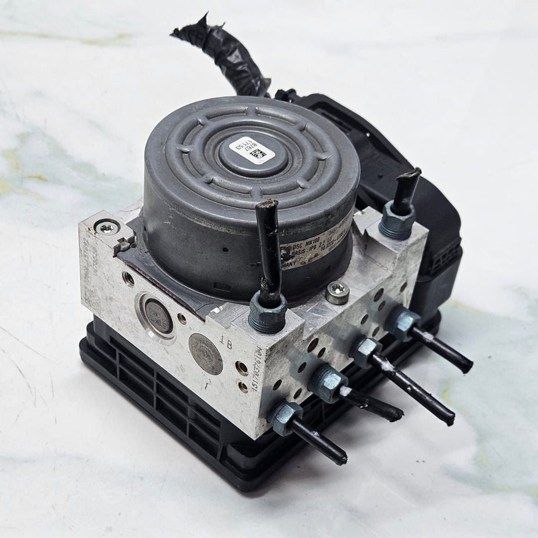 2015-2016 BMW X1 Abs Hydraulic Pump Control Module 6878051
