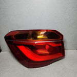 Bild in die Galerieansicht laden, 2015-2020 BMW X1 Rear Tail Light 7488545 X1 F48 sDrive18d 