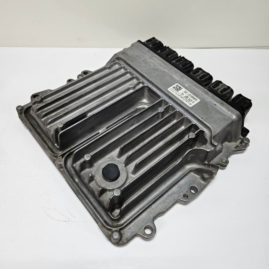 2014-2018 BMW F30 F31 320iX B48 xDrive Engine Control Unit DME 8674937 OEM