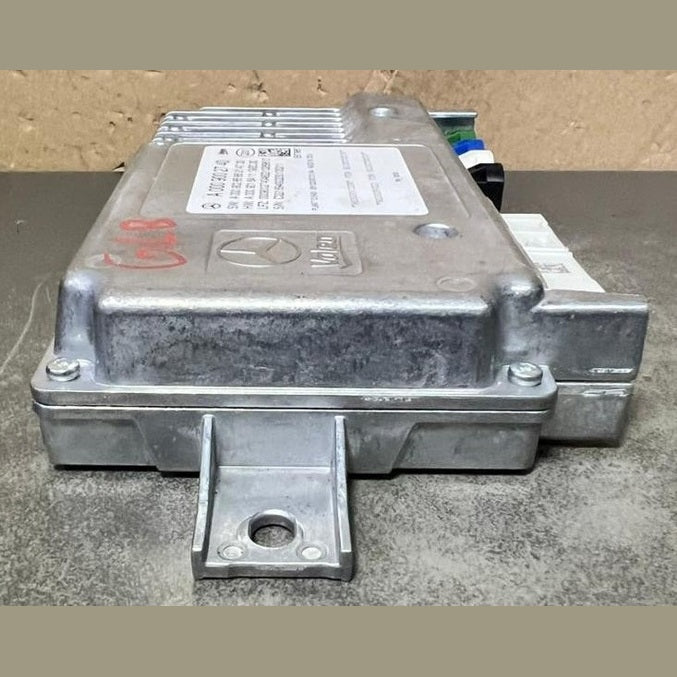 2020–2024 Mercedes AMG GLB Surround View Camera Control Module A000 9002740 OEM