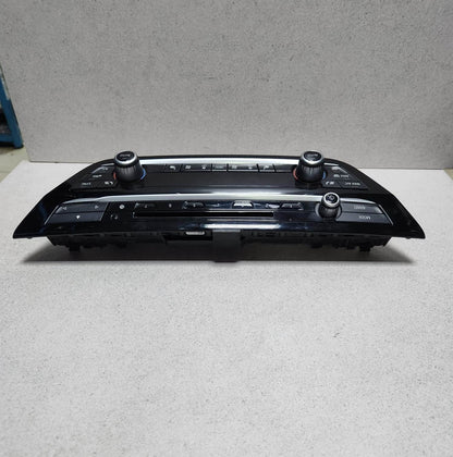 2018 BMW 540d xDrive Climate Control Switch Panel 6999402 530i 540i G30