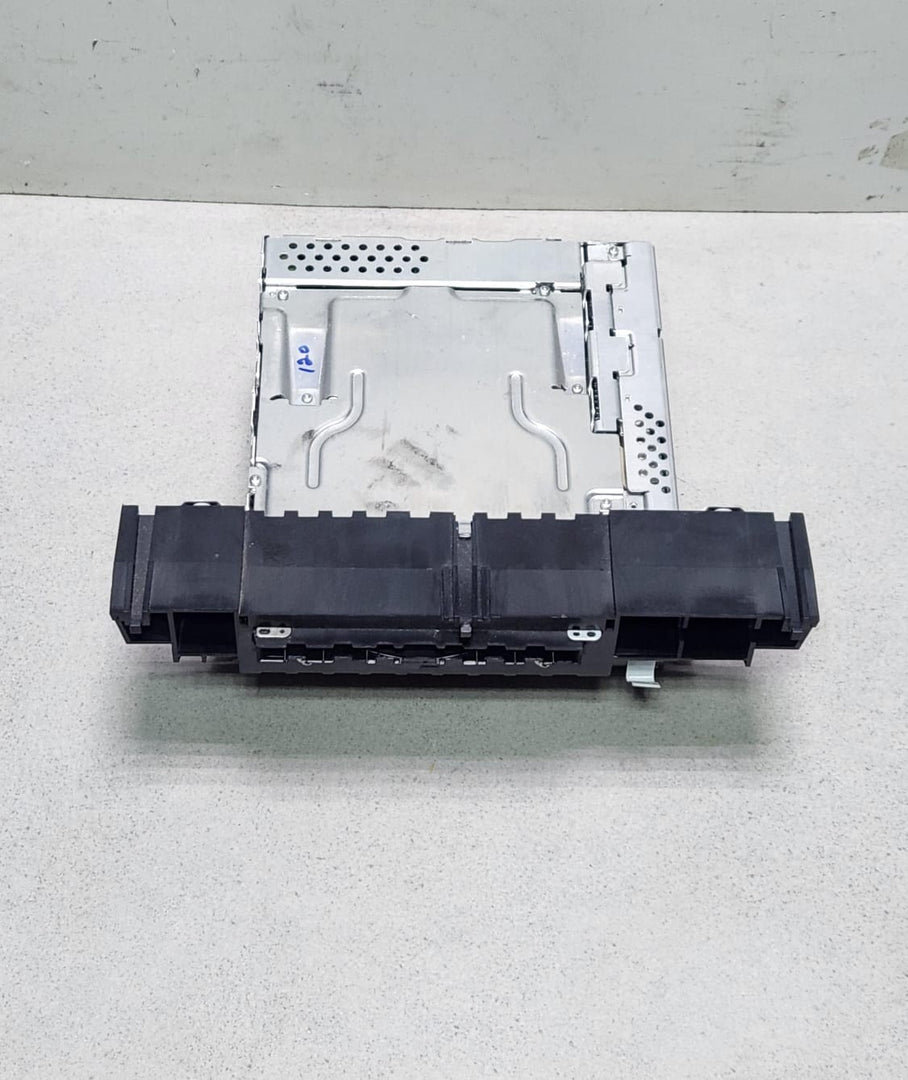 2008 BMW X5 Navigation Unit 9165854 X5 E70 and X6 E71 