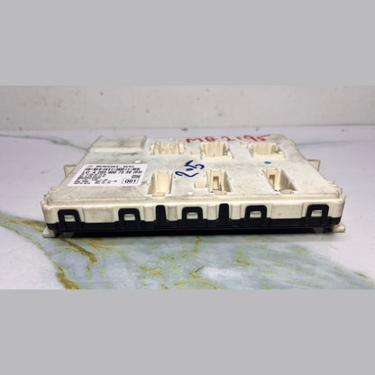Mercedes-Benz Body Control Module A 205 9007339 W205 C-Class
