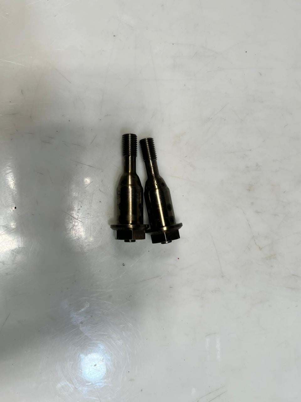 BMW 2 Gran Tourer F46 Vanos Central Valve 1136 7620689 OEM