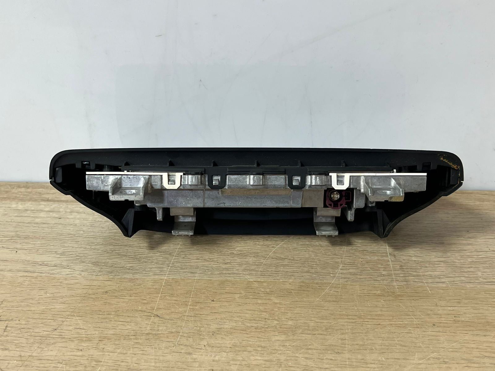 BMW F30 F32 F36 3 Series and 4 Series models. 6.5 inch CID DISPLAY 9270393