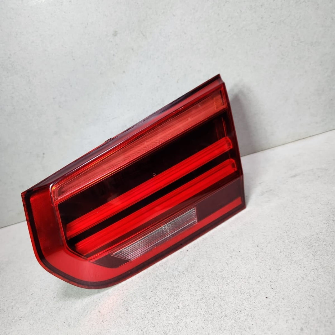 BMW Rear Tail Light Right H8736912006 3 Series F30 F31 F35